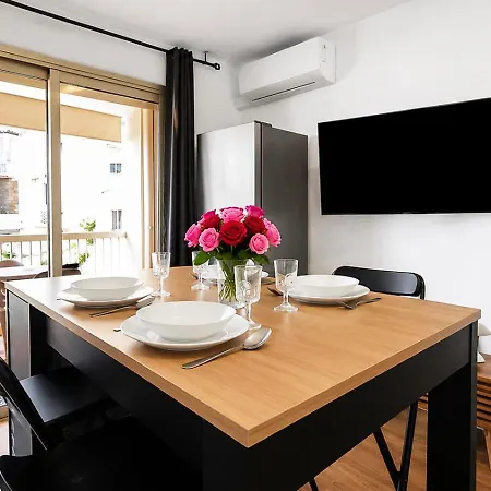 Apartment Elegant T2 Avec Balcon, Parking Et Climatisation Saint-Raphael (Var)